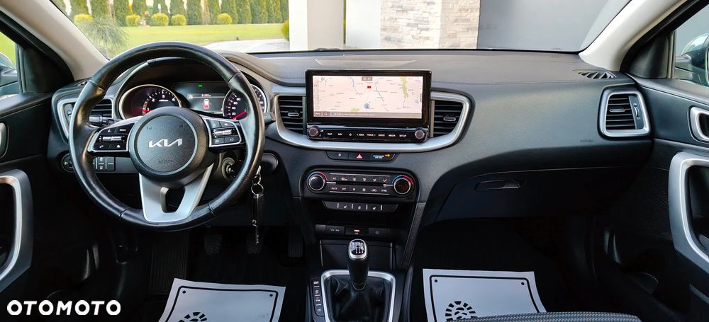 Kia Ceed ver-1-6-crdi-mhev-business-line - 20