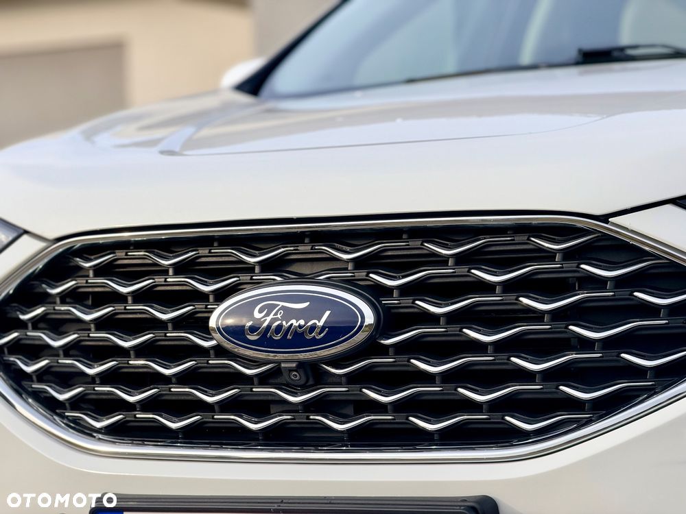 Ford Edge - 17