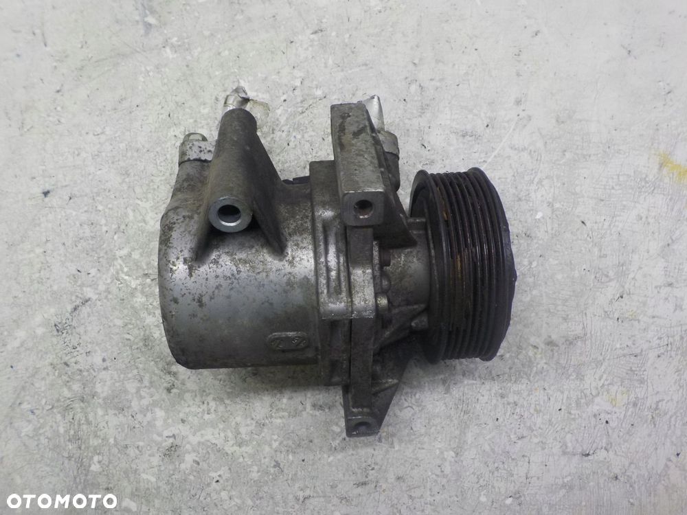 NISSAN MICRA IV K13 SPRĘŻARKA KLIMATYZACJI 926001HC5A - 1