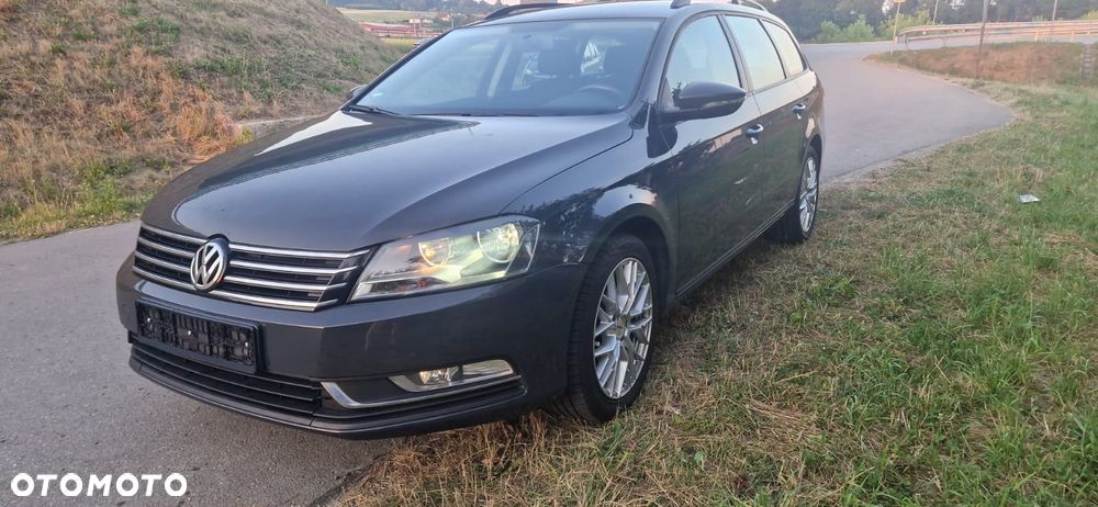 Volkswagen Passat 2.0 Blue TDI SCR Comfortline - 1