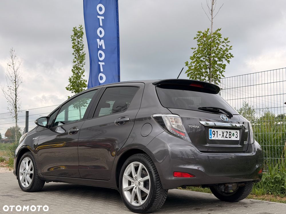 Toyota Yaris - 5