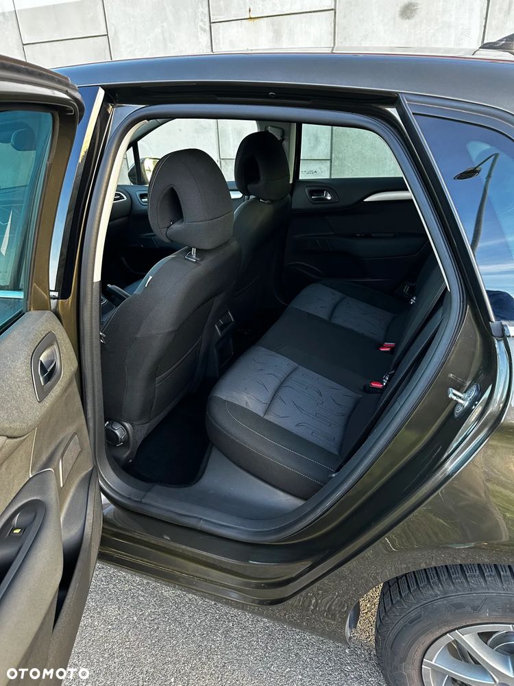 Citroën C4 VTi 120 Tendance - 12