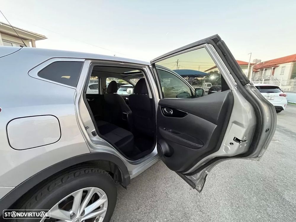 Nissan Qashqai 1.5 dCi Acenta - 29
