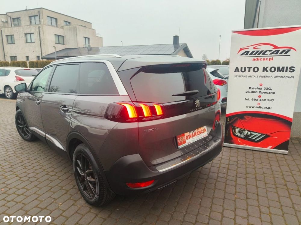 Peugeot 5008 - 3