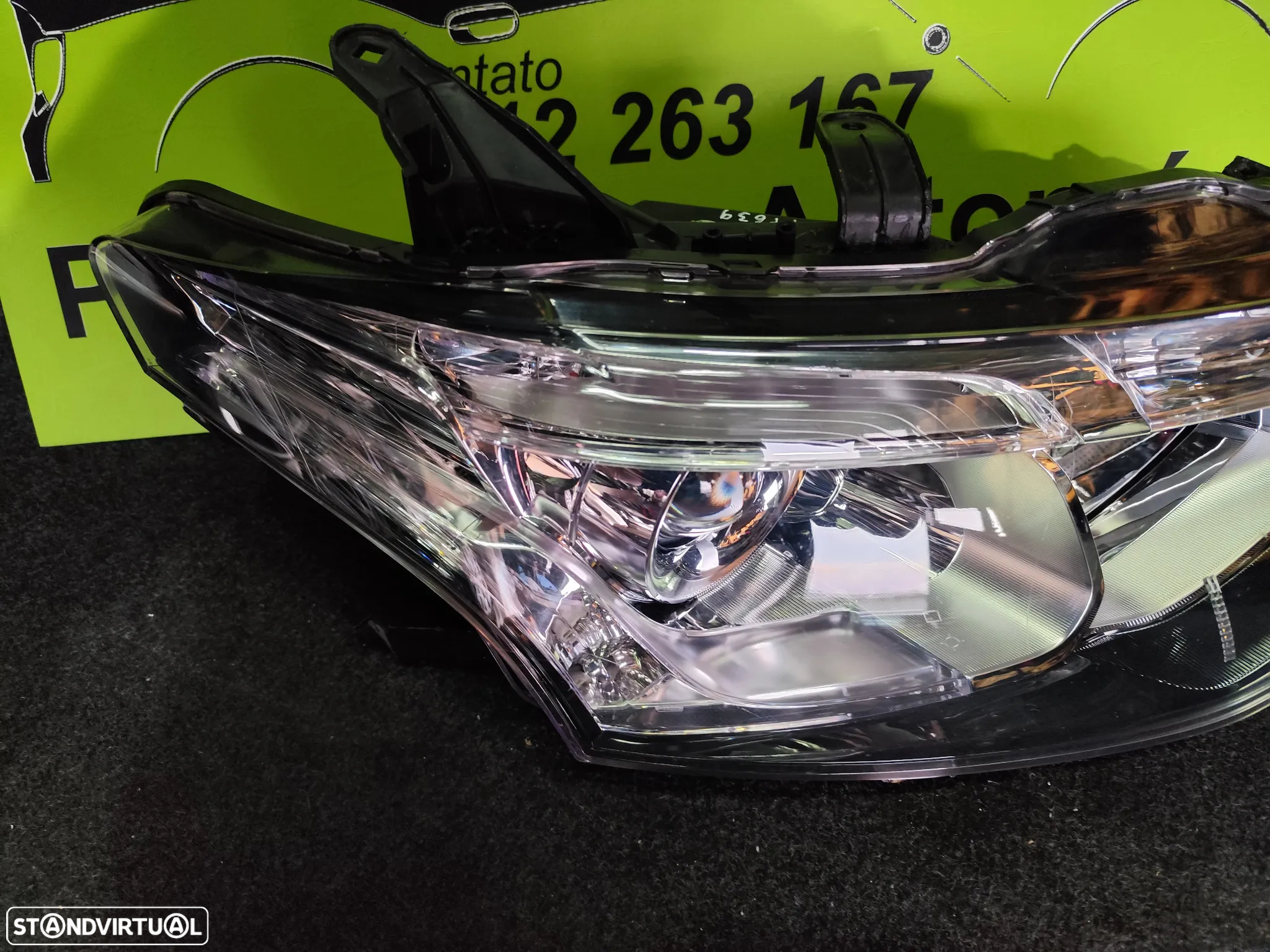 MITSUBISHI OUTLANDER FAROL XENON DIREITO - FF369 - 6