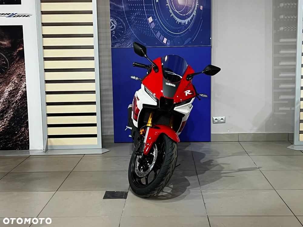 Yamaha R3 - 10
