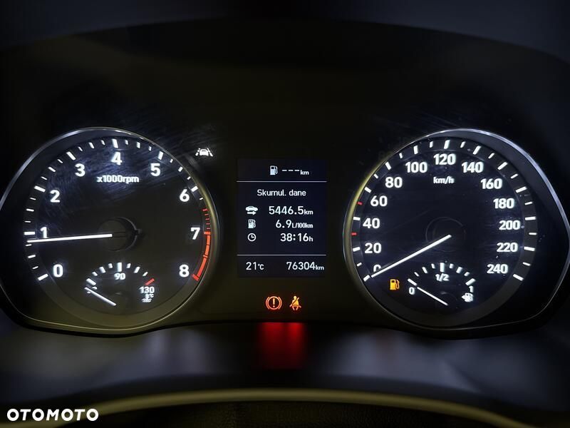 Hyundai i30 1.5 DPI Classic + - 15