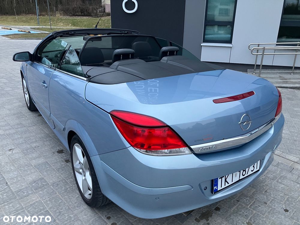 Opel Astra 1.8 Edition - 4