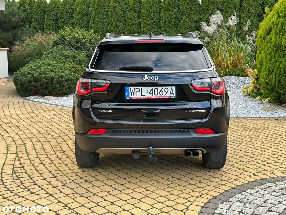 Jeep Compass - 11