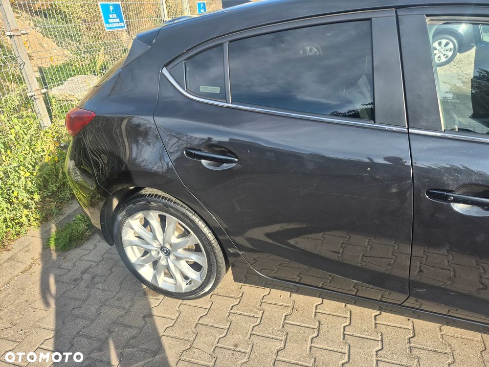 Mazda 3 - 10