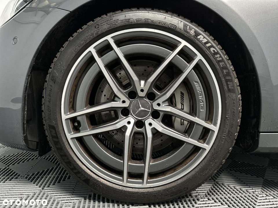 Mercedes-Benz Klasa E - 10