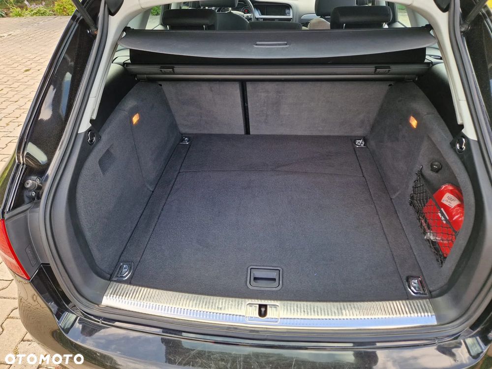 Audi A4 Avant - 10