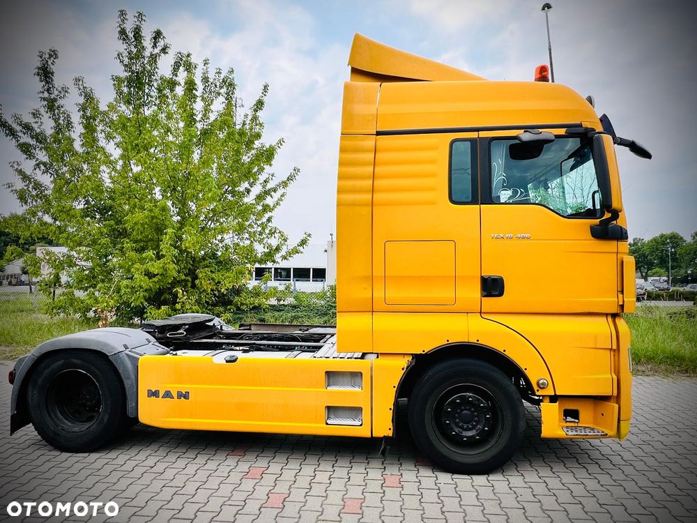 MAN - 3