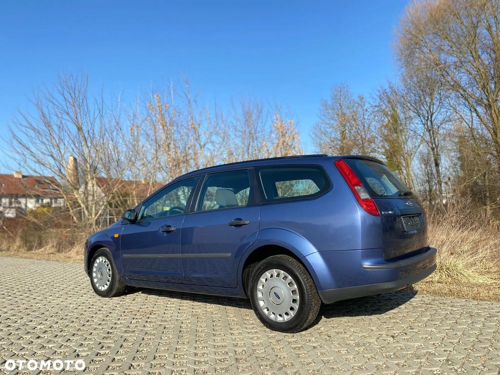 Ford Focus 1.4 16V Trend - 2