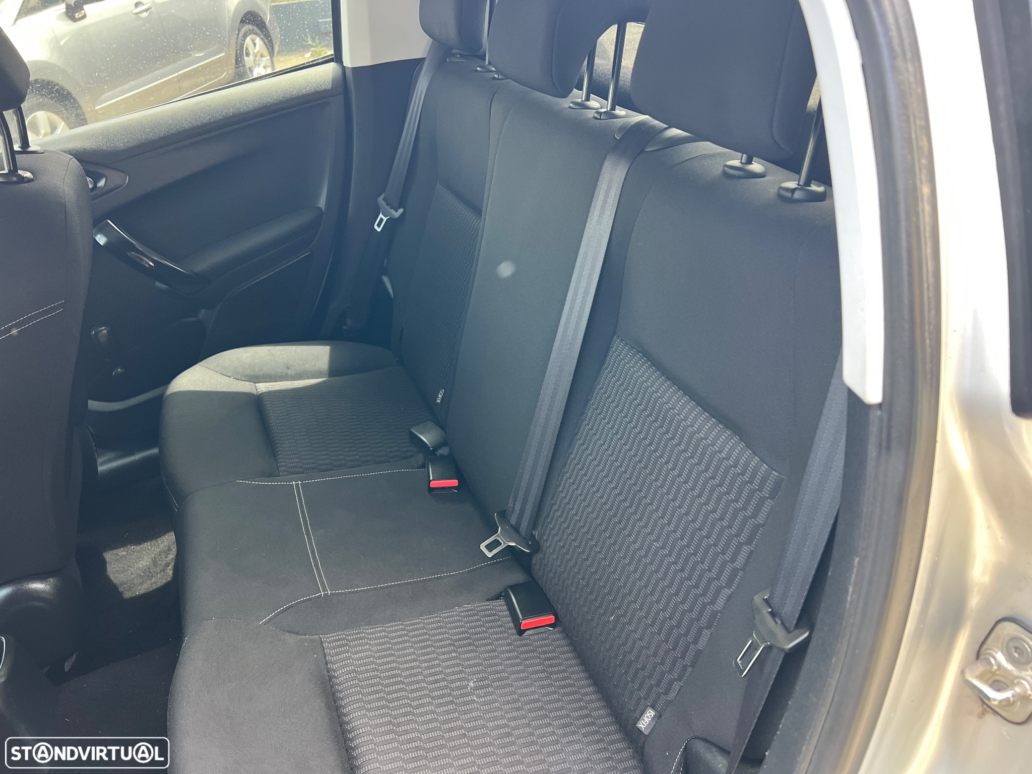 Peugeot 208 1.2 PureTech Allure - 28