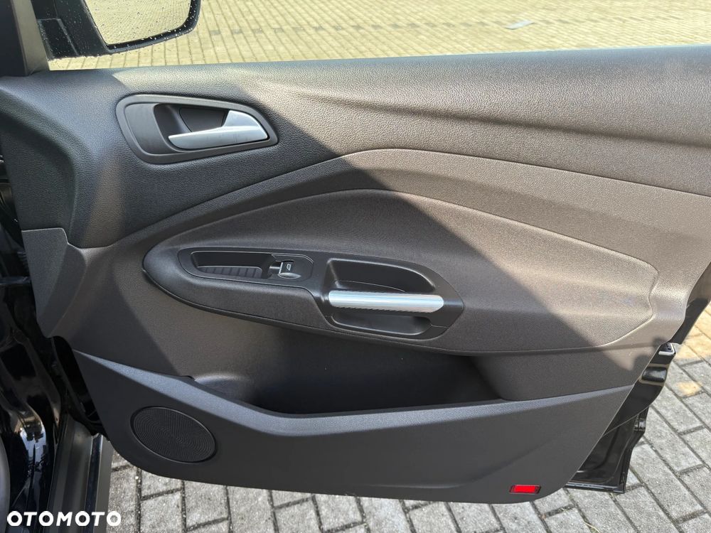 Ford Grand C-MAX 1.5 EcoBoost Start-Stopp-System Titanium - 35
