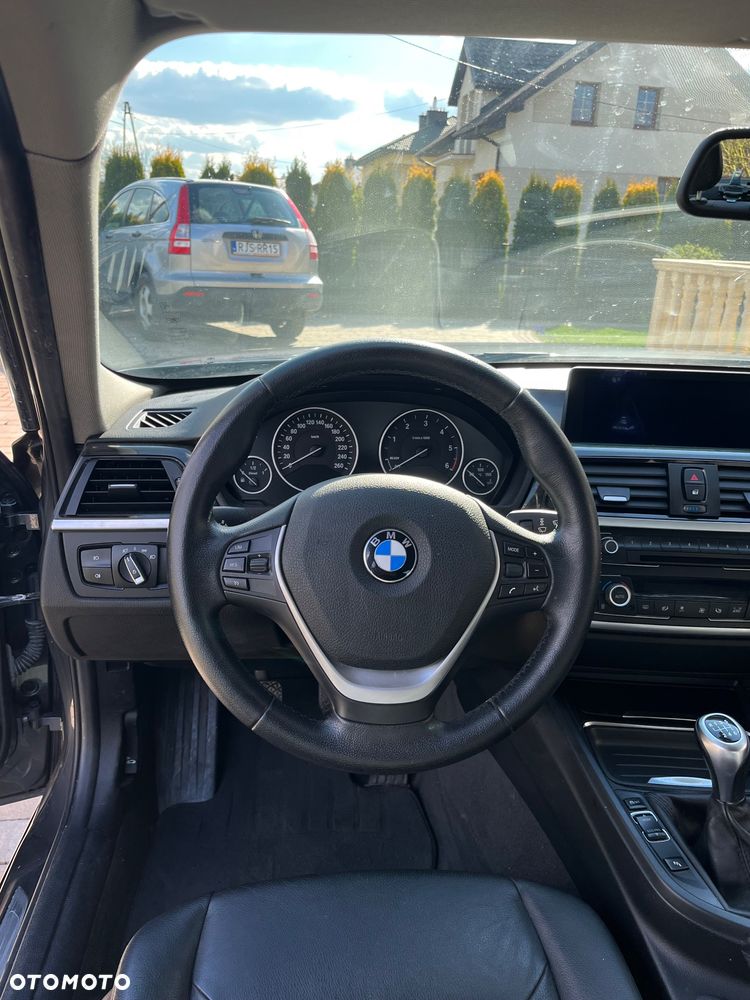 BMW Seria 3 318d xDrive Luxury Line - 8