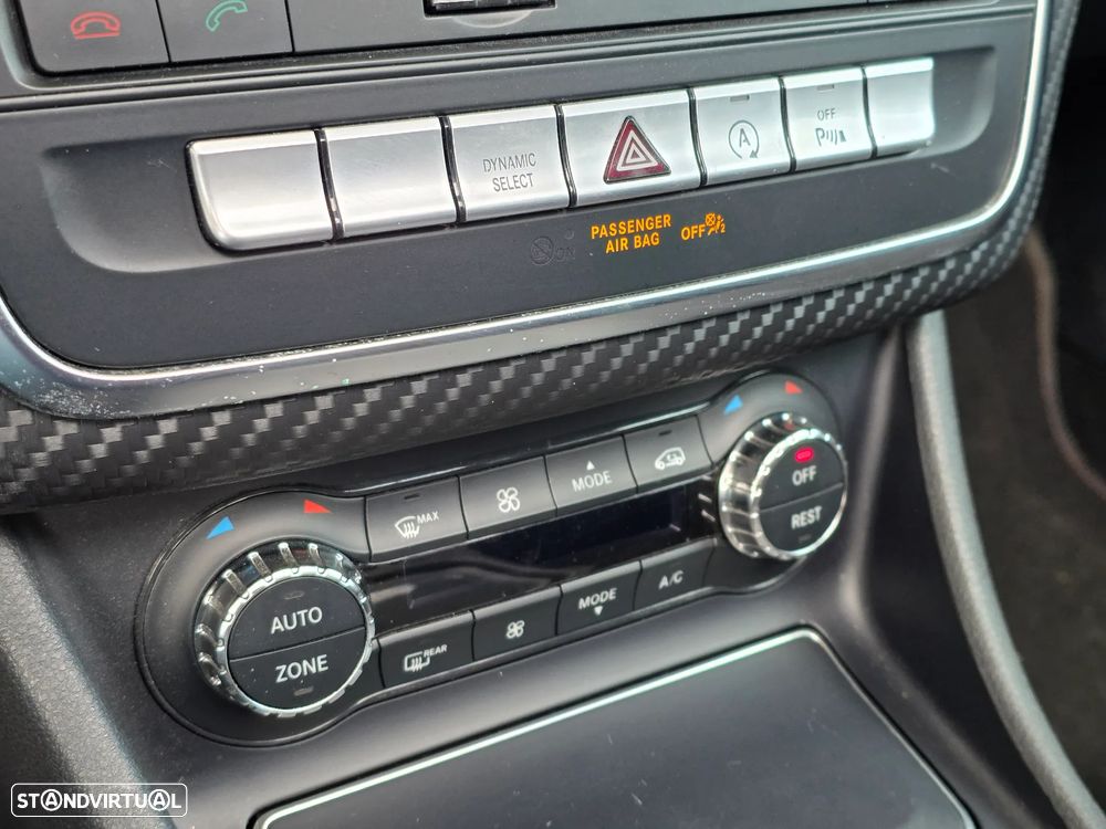 Mercedes-Benz A 200 d 7G-DCT AMG Line - 35