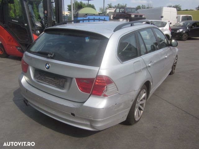 Dezmembrez  BMW Seria 3 E91 LCI ,an 2010 - 5