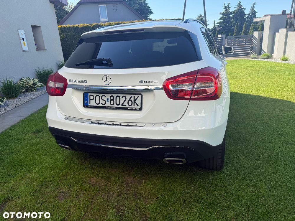 Mercedes-Benz GLA 220 4-Matic - 16