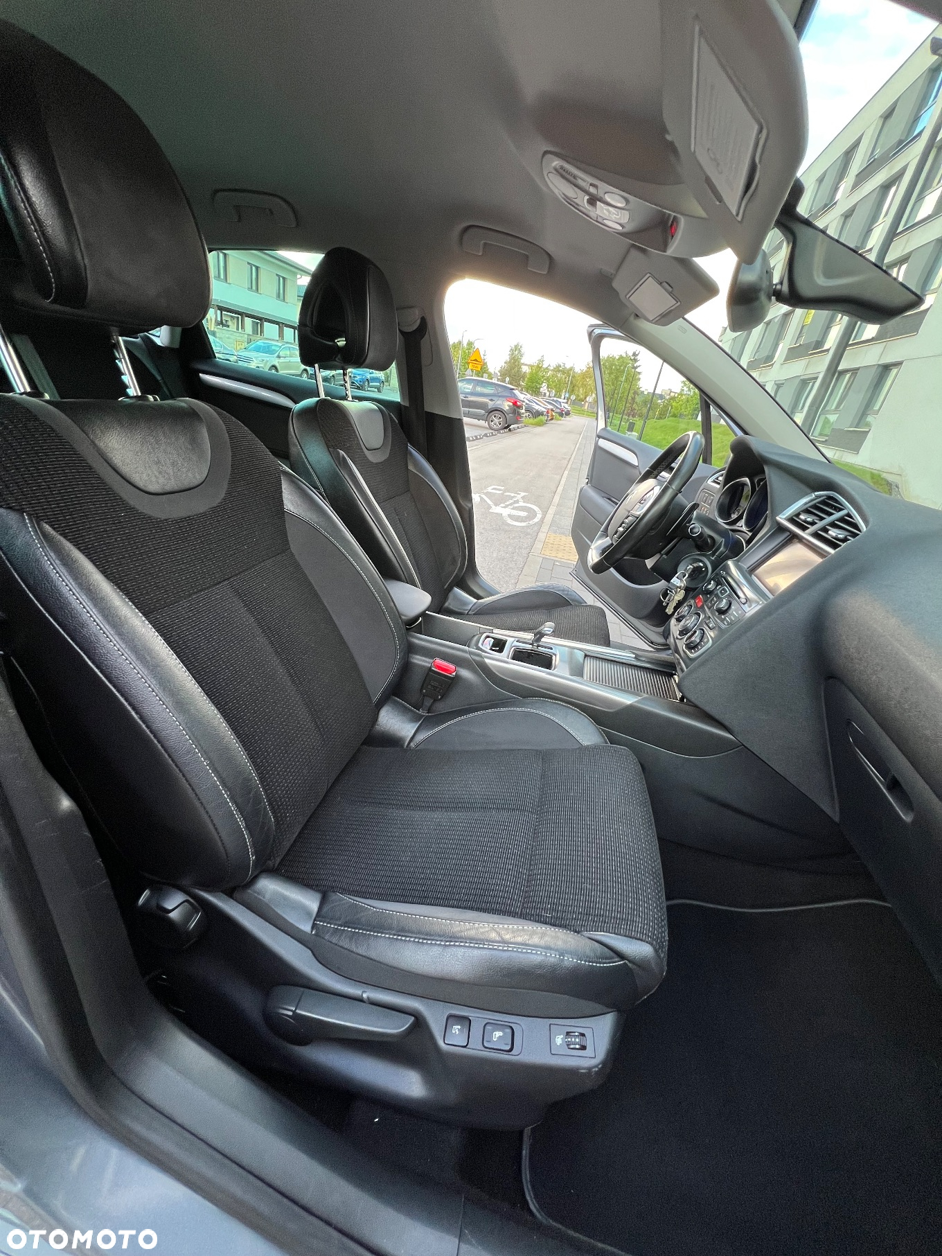 Citroën C4 1.6 e-HDi Exclusive MCP - 7