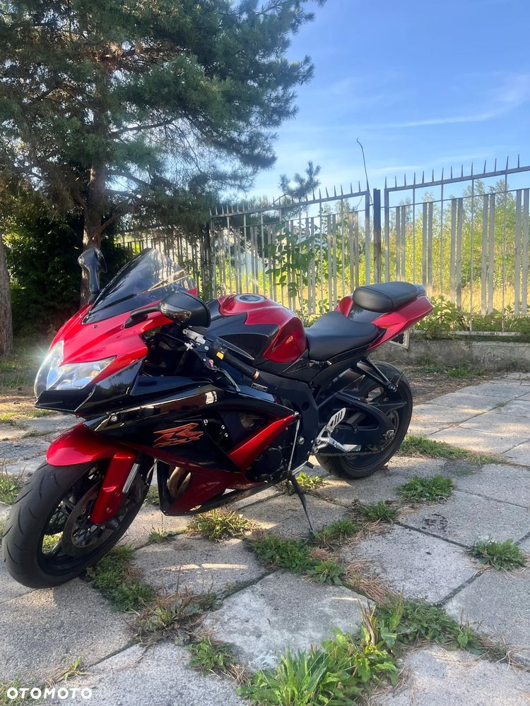 Suzuki GSX-R - 2