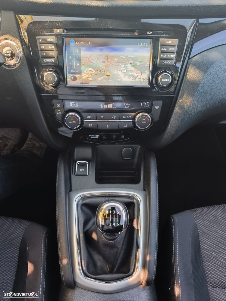Nissan Qashqai 1.5 dCi Tekna - 15