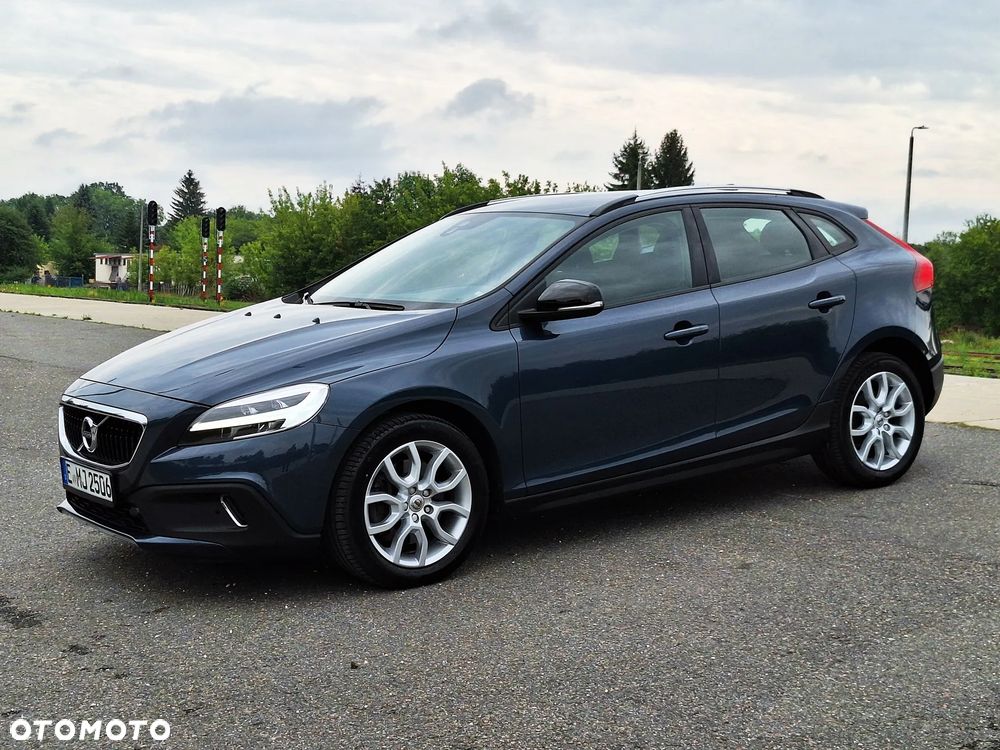 Volvo V40 Cross Country D2 Plus - 2