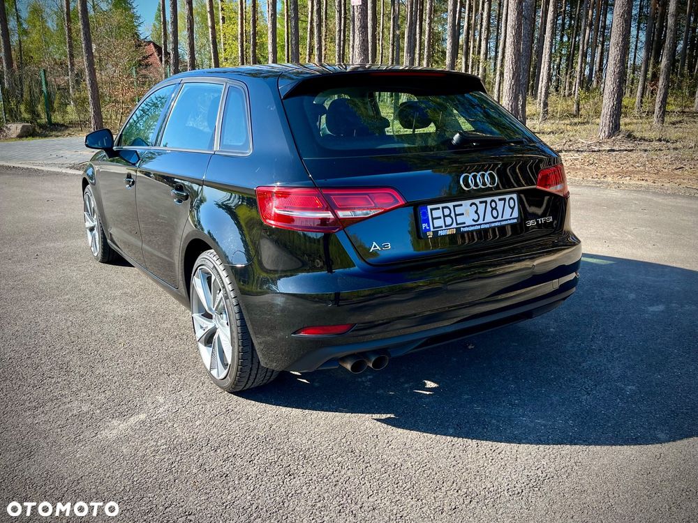 Audi A3 Sportback 35 TFSI Sport S tronic - 4
