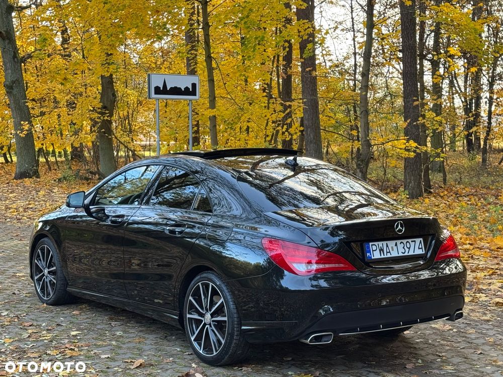 Mercedes-Benz CLA 200 7G-DCT - 6