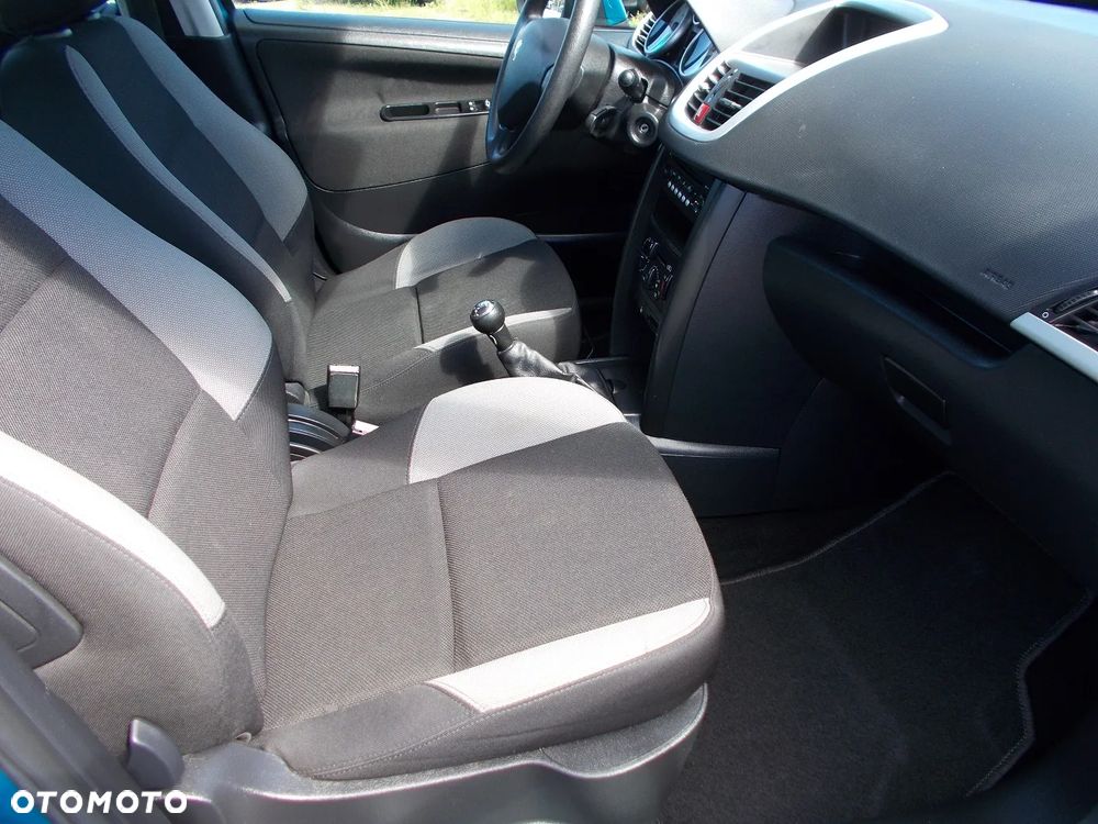 Peugeot 207 75 Tendance - 11
