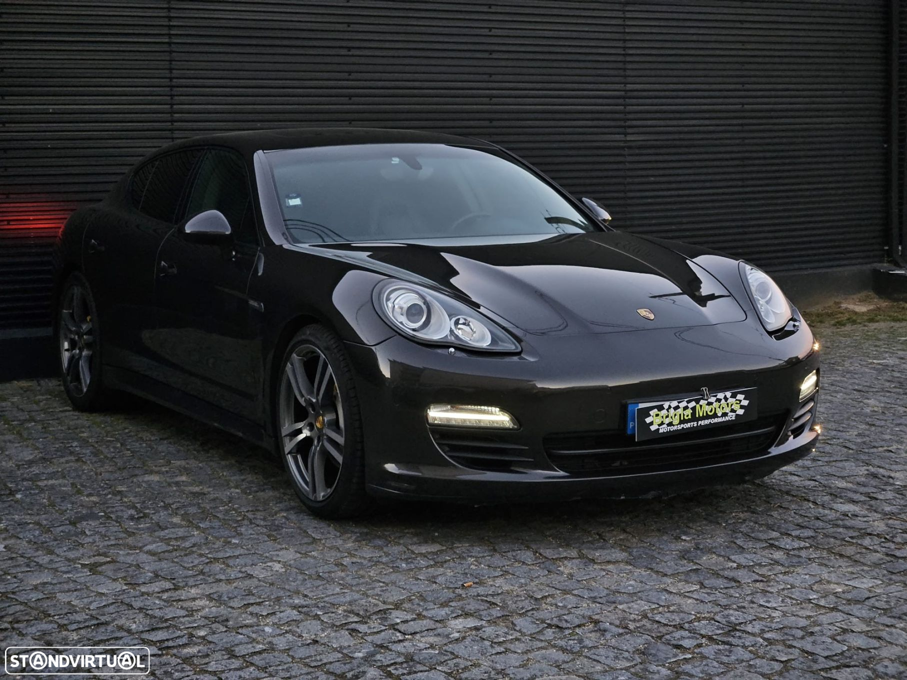 Porsche Panamera Standard - 10