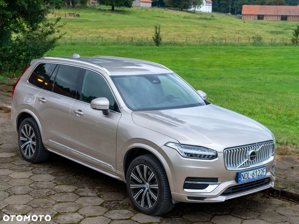 Volvo XC 90 - 1