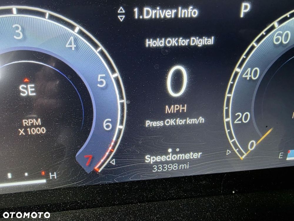 Jeep Grand Cherokee - 15