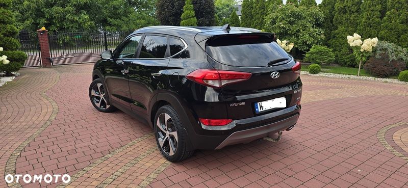 Hyundai Tucson 2.0 CRDI Style 4WD - 2