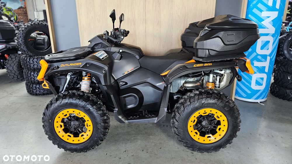 Can-Am Outlander - 2
