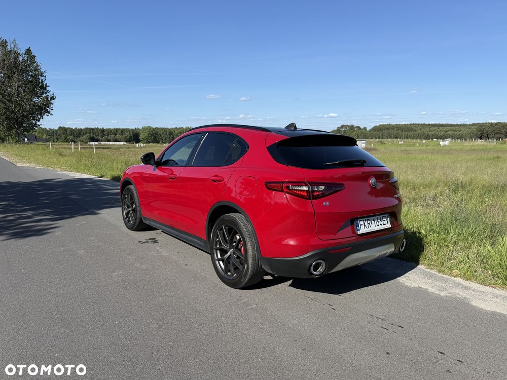 Alfa Romeo Stelvio 2.2 JTDM TI Q4 - 3