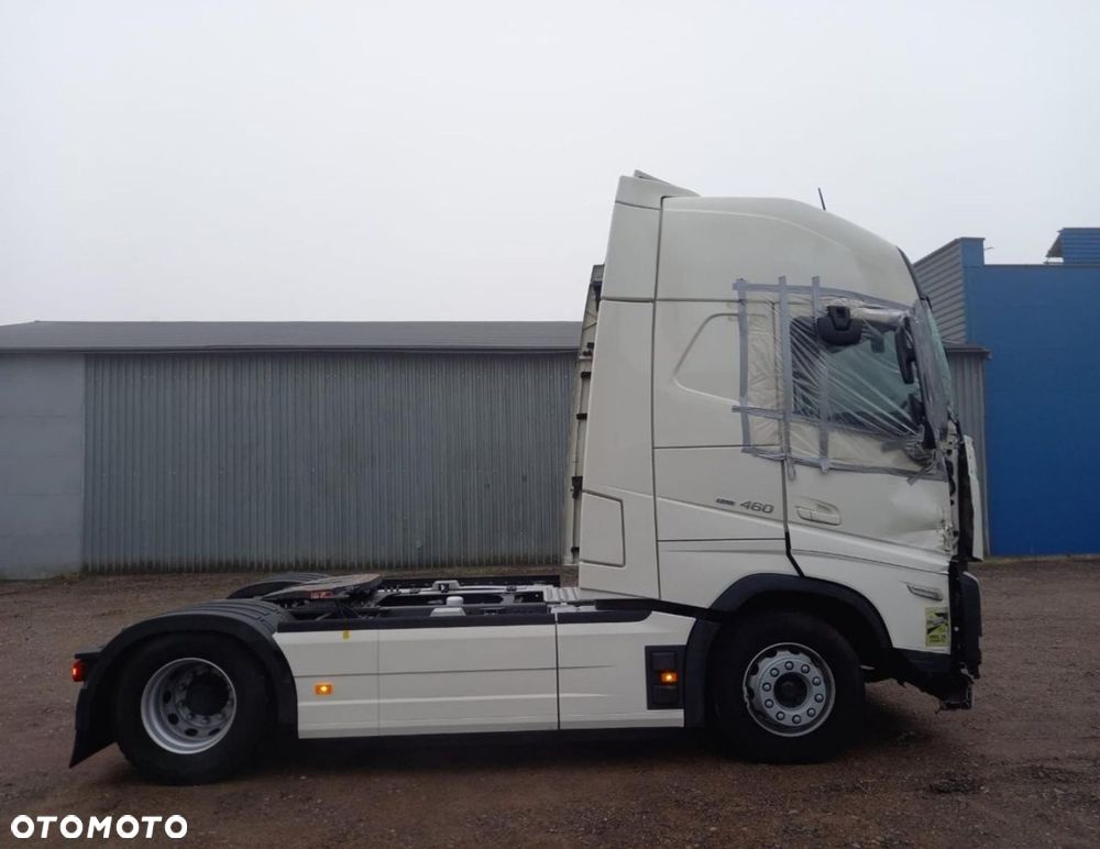 Volvo FH 460 Globetrotter XL i-Save Side Skirts - 8