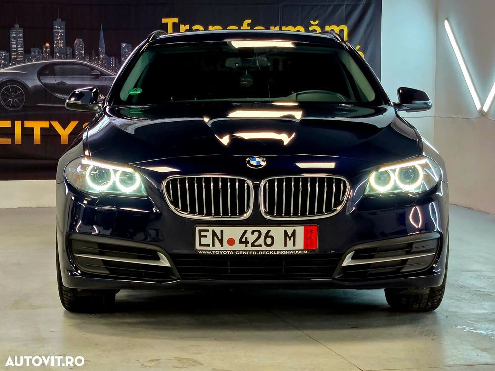 BMW Seria 5 525d xDrive Aut. - 31