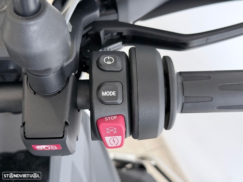 BMW R 1300 GS TRIPLE BLACK - 7