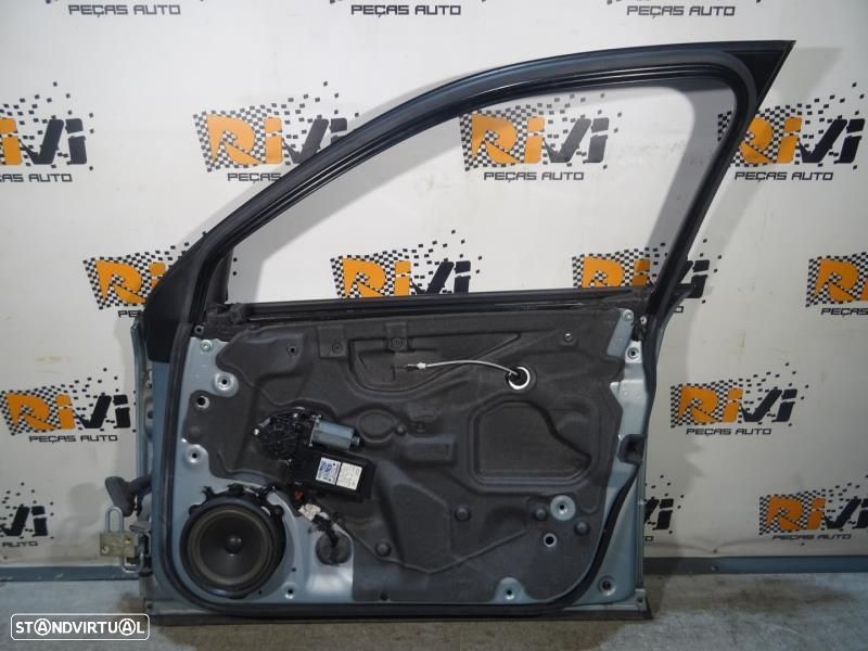 Porta Frente Direita Audi A4 (8Ec, B7)  Porta Frontal Direita Audi A4 - 7