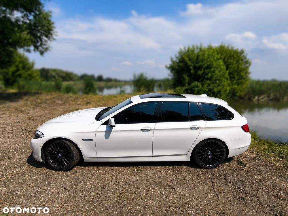 BMW Seria 5 525d - 6