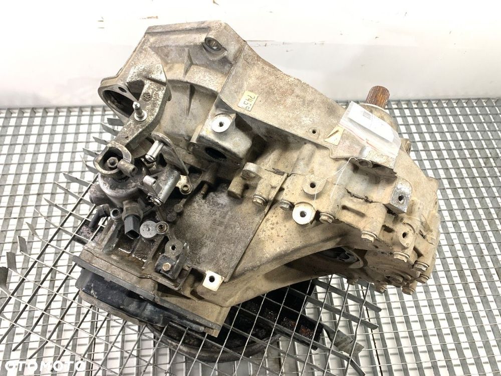 SKRZYNIA BIEGÓW  VW TRANSPORTER / CARAVELLE VI Autobus (SGB, SGJ, SHB, SHJ) 2015 - 2022 2.0 TDI 81 - 6