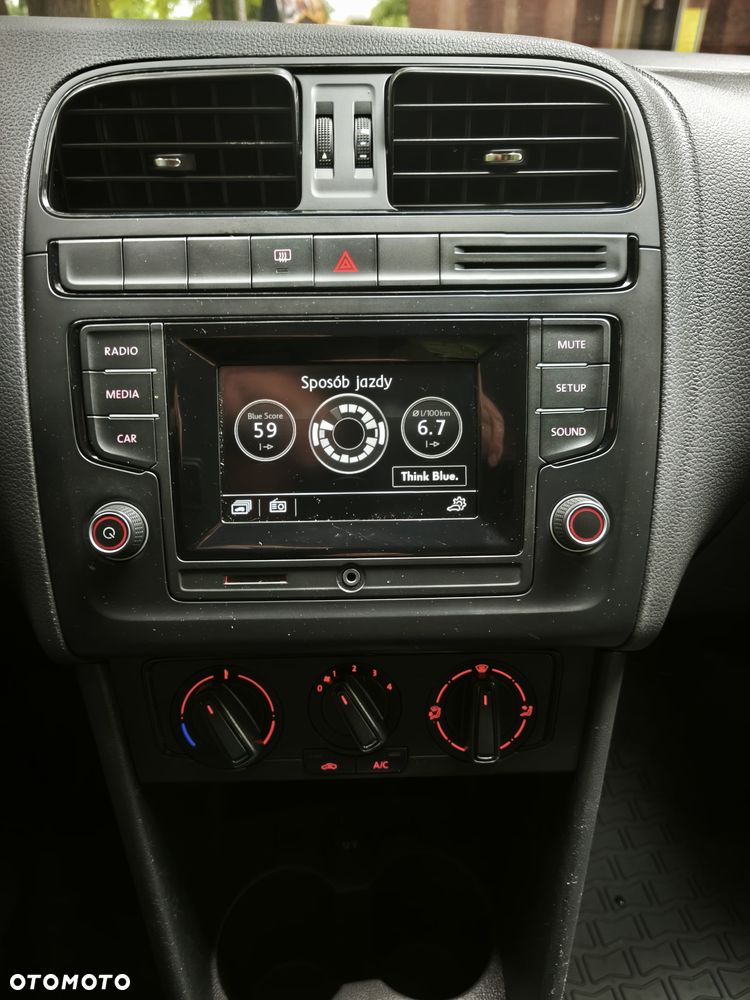 Volkswagen Polo 1.0 BMT Trendline - 17