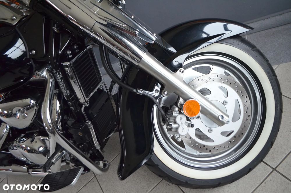 Suzuki VL 1500 Intruder LC - Boulevard C90 - 10