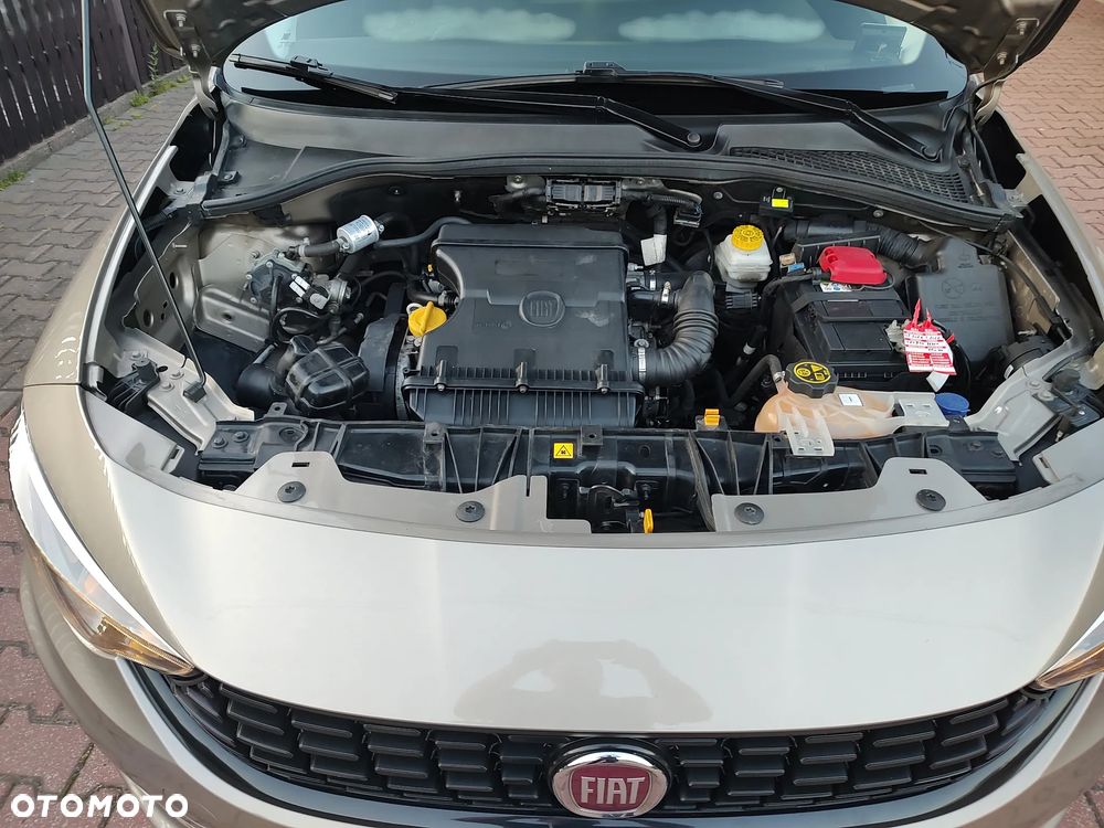 Fiat Tipo 1.4 16v Easy EU6d - 21