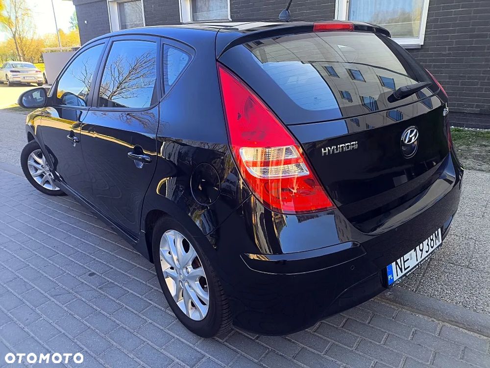 Hyundai i30 i30cw 1.4 Edition Plus - 22
