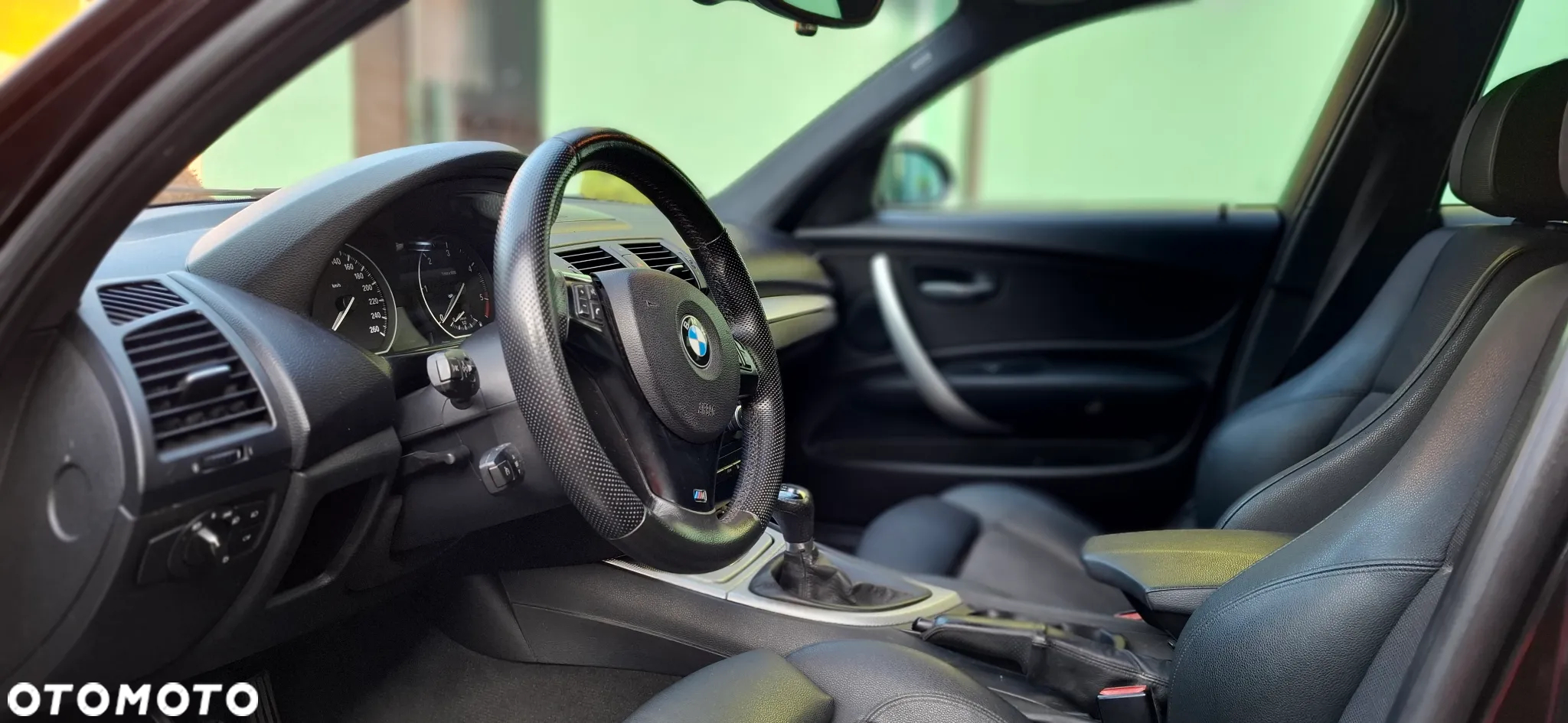 BMW Seria 1 120d - 12