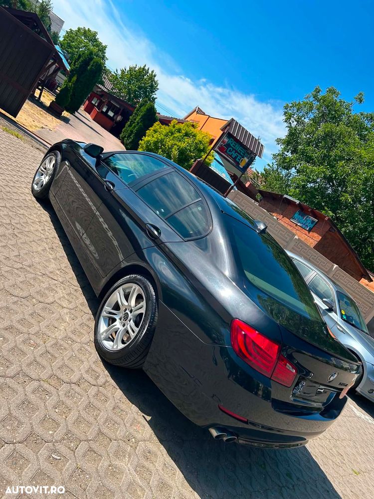 BMW Seria 5 525d Aut. - 3
