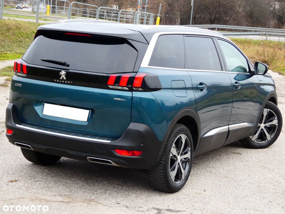 Peugeot 5008 - 10